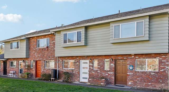 Photo of 1808 NE Hogan Dr, Gresham, OR 97030