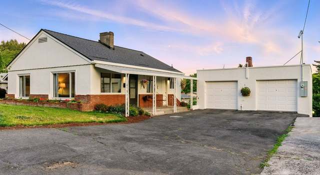 Property at 8620 NE Beech St, Portland, OR 97220, 4 beds, 3 baths