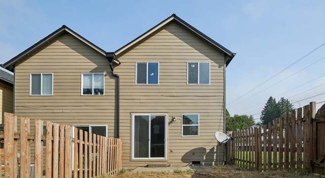 Photo of 5960 SE 15th Loop, Gresham, OR 97080