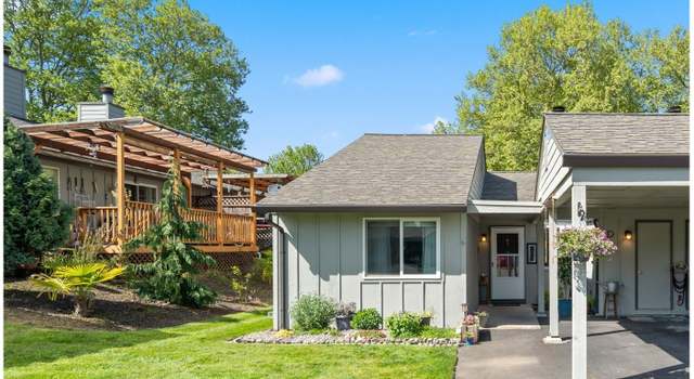 Photo of 818 NW 133rd St Unit D, Vancouver, WA 98685