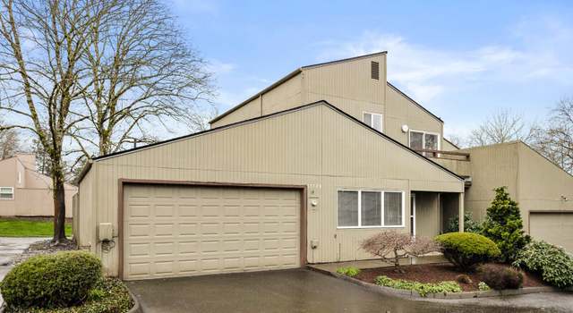 Photo of 17720 NW Rolling Hill Ln, Beaverton, OR 97006
