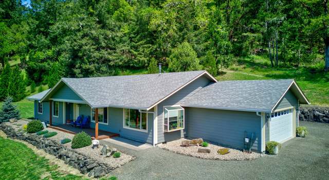 Photo of 161 Whitney Ct, Umpqua, OR 97486