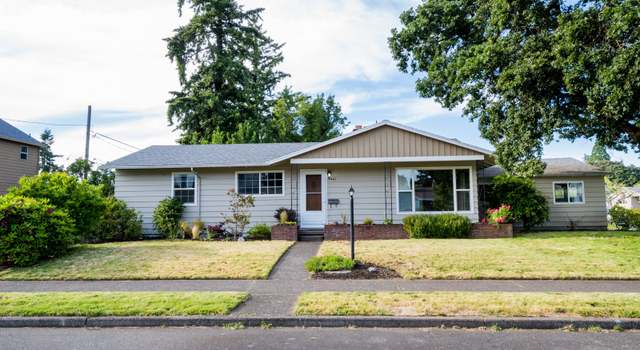 Photo of 10445 NE Davis St, Portland, OR 97220