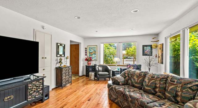 Photo of 114 Hayden Bridge Way, Springfield, OR 97477