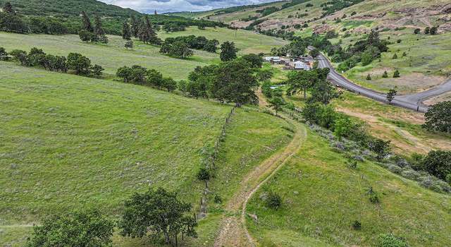Photo of 4900 7 Mile Hill Rd, The Dalles, OR 97058