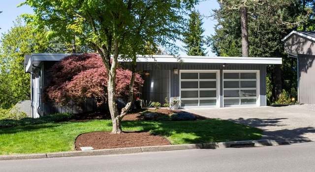 Photo of 2491 Overlook Dr, Lake Oswego, OR 97034