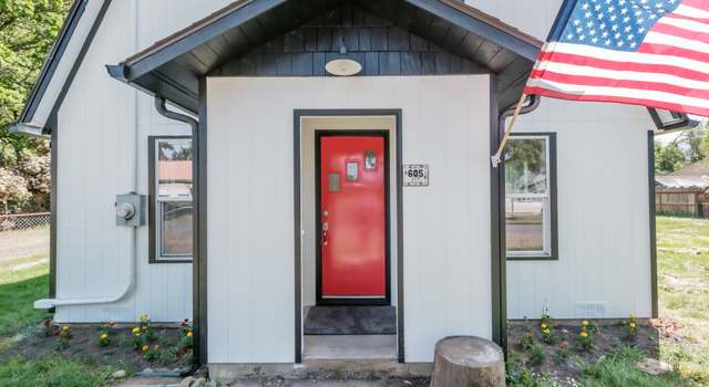 Photo of 605 14th Ave, Sweet Home, OR 97386