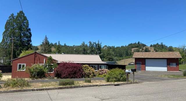 Photo of 1223 NE Locust St, Oakland, OR 97462