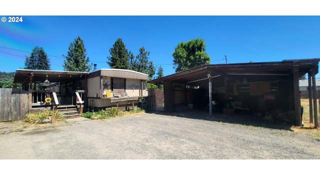 Photo of 47541 Hansen St, Oakridge, OR 97463