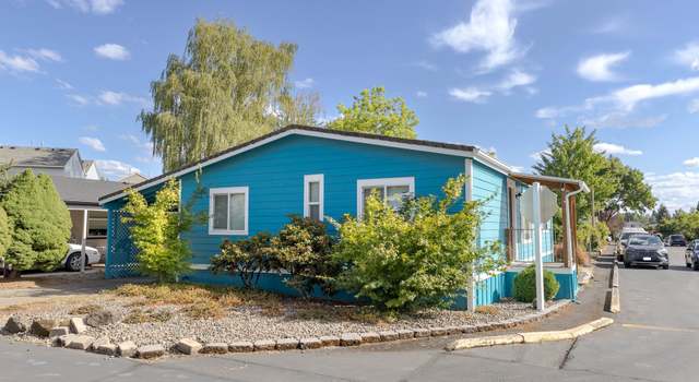 Photo of 301 E Columbia Dr #40, Newberg, OR 97132