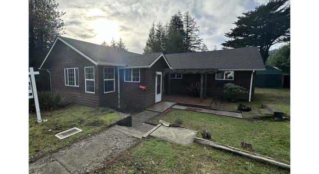 Photo of 1643 N Dogwood St, Coquille, OR 97423