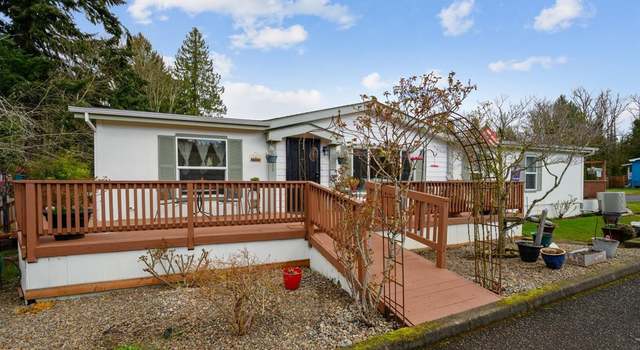 Photo of 17933 S Greenfield Dr, Oregon City, OR 97045