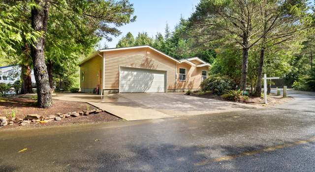 Photo of 455 Seagrove Loop, Lincoln City, OR 97367
