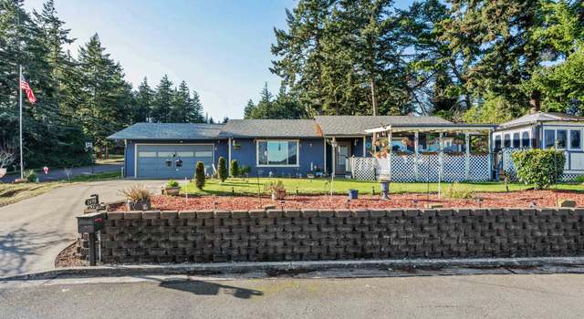 Photo of 1698 Ash St, North Bend, OR 97459
