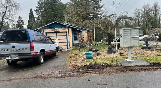 Photo of 2004 12th St, Oregon City, OR 97045