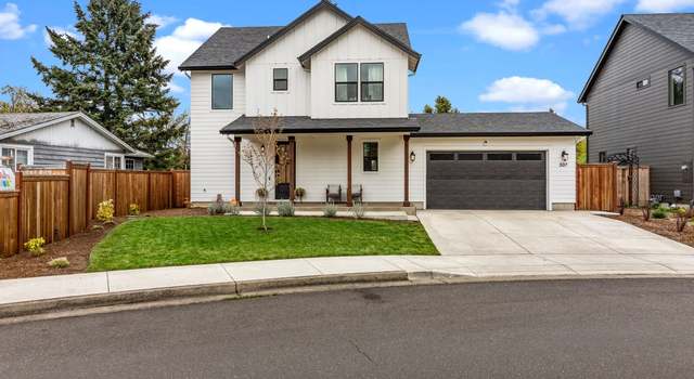 Photo of 507 Honeysuckle Ln, Eugene, OR 97401