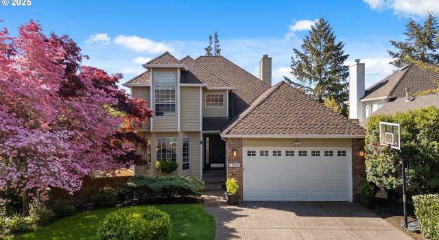 Photo of 13885 Provincial Hill Dr, Lake Oswego, OR 97035