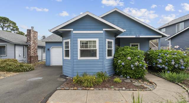 Photo of 2152 NW Jetty Ave, Lincoln City, OR 97367