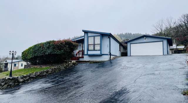 Photo of 149 NW Cordelia Ct, Roseburg, OR 97471