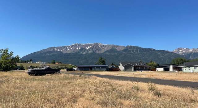 Photo of 704 N Simeon St, Joseph, OR 97846