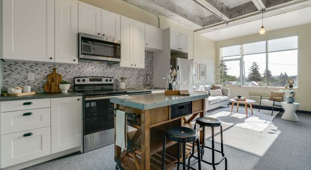 Photo of 900 NE 81st Ave #315, Portland, OR 97213