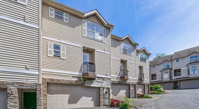 Photo of 12142 NE Fremont St #11, Portland, OR 97220