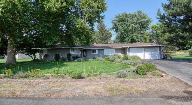 Photo of 71627 SW Bridle Dr, Pendleton, OR 97801