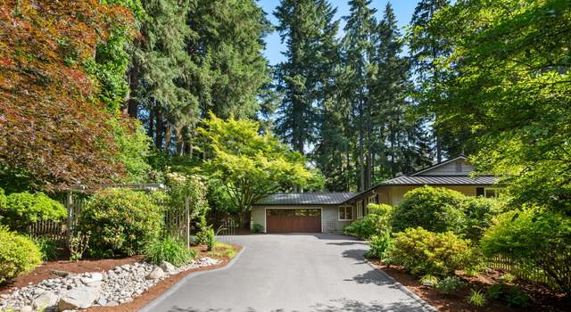 Photo of 3080 Westview Cir, Lake Oswego, OR 97034