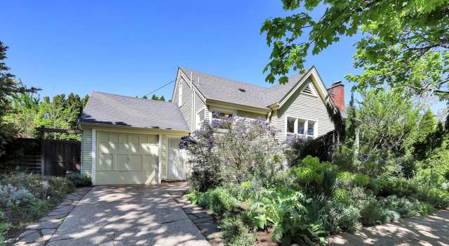 Photo of 811 W Broadway, Eugene, OR 97402