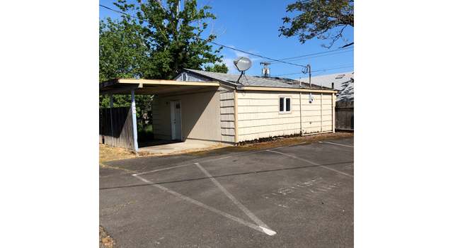 Photo of 1180 Oxford St, Salem, OR 97302