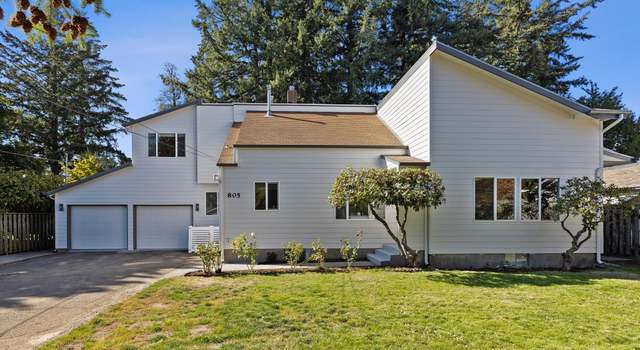 Photo of 805 NE 117th Ave, Portland, OR 97220