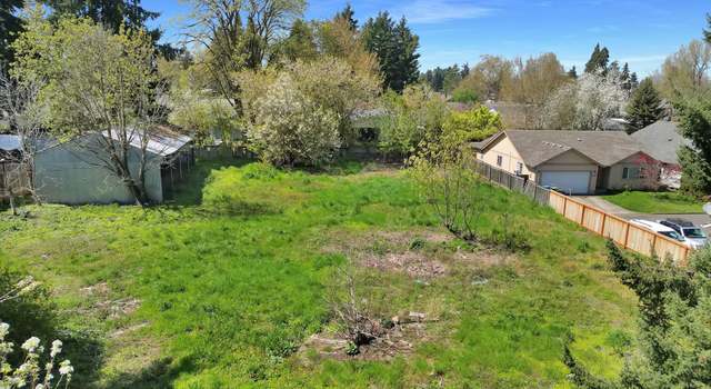 Photo of 980 Echo Hollow Rd, Eugene, OR 97402