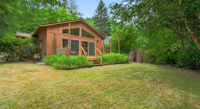 Photo of 10268 Field Crest Dr, Clatskanie, OR 97016