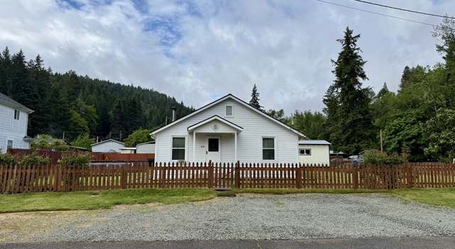 Photo of 668 Montgomery Ave, Glendale, OR 97442