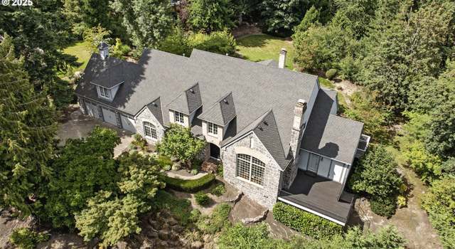 Photo of 2812 Beacon Hill Dr, West Linn, OR 97068