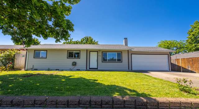 Photo of 4738 NE Royal Oak Ct, Salem, OR 97301