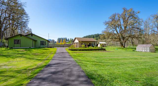 Photo of 40040 Place Rd, Fall Creek, OR 97438