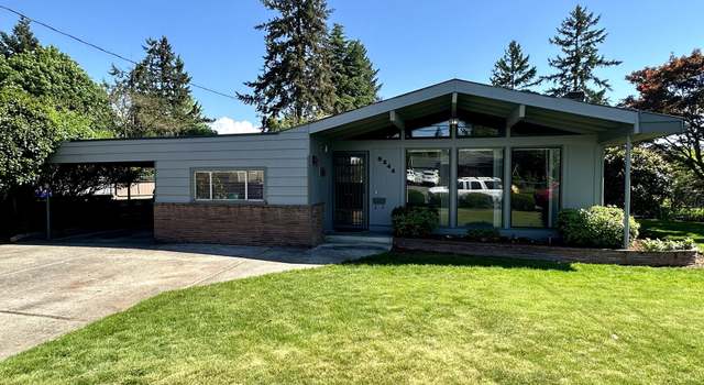 Photo of 8244 NE Tillamook St, Portland, OR 97220