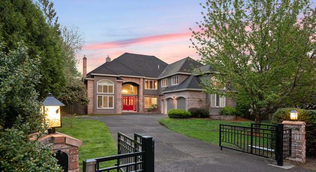 Photo of 14000 Stampher Rd, Lake Oswego, OR 97034