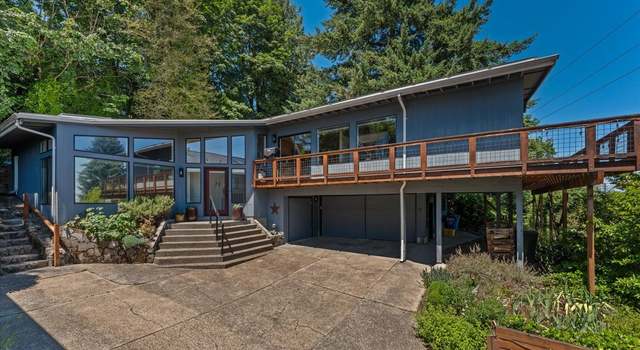 Photo of 7237 S Corbett Ave, Portland, OR 97219