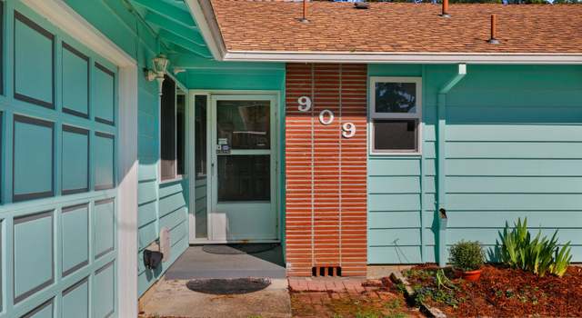 Photo of 909 NE 173rd Ave, Portland, OR 97230