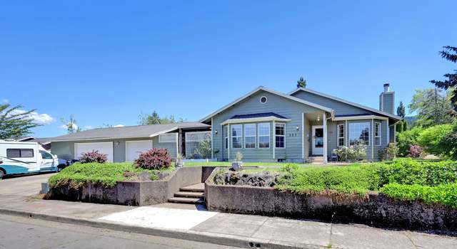 Photo of 253 S 70th Pl, Springfield, OR 97478