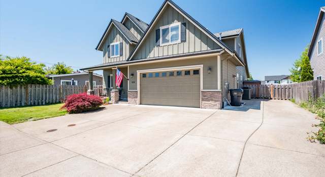 Photo of 630 Kalugin Ct, Molalla, OR 97038