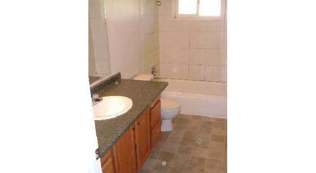 Photo of 755 SE Lambert Cir, Gresham, OR 97080