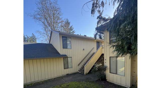 Photo of 6974 SW Montauk Cir, Lake Oswego, OR 97035