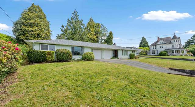 Photo of 110 N Dean St, Coquille, OR 97423