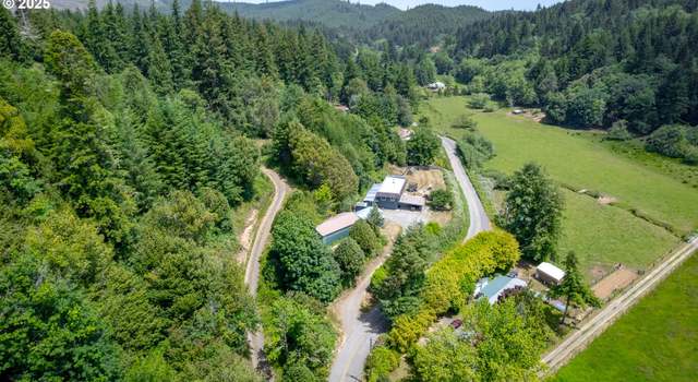 Photo of 93777 Green Acres Ln, Coos Bay, OR 97420