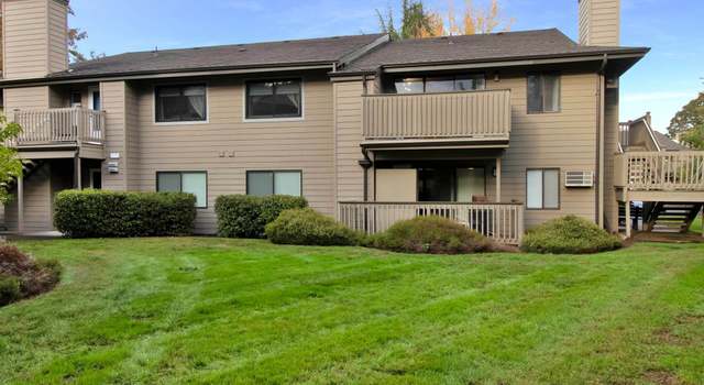 Photo of 1953 Lake Isle Dr, Eugene, OR 97401