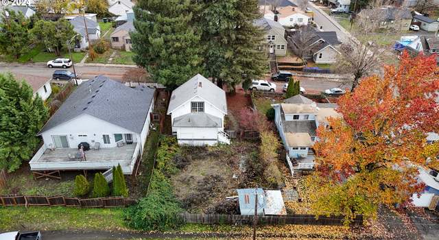 Photo of 1550 SE Hamilton St, Roseburg, OR 97470