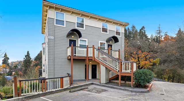 Photo of 212 NW Uptown Ter Unit 3B, Portland, OR 97210